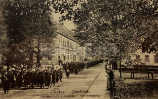 320 Kč NA Pohlednice Jaroměř-Josefov, CZE117713