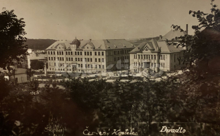 130 Kč NA Pohlednice Červený Kostelec, CZE117937
