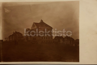 380 Kč NB Pohlednice Sadská CUKROVARY, CZE118115