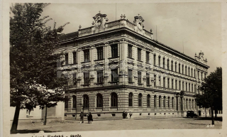 130 Kč NB Pohlednice Sadská, CZE118389