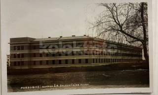 320 Kč PA Pohlednice Pardubice KASÁRNY, CZE119870