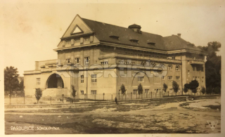 160 Kč PA Pohlednice Pardubice SOKOL, CZE120040