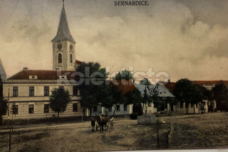300 Kč PI Pohlednice Bernartice, CZE120991