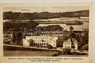 250 Kč PT Pohlednice Výrov, CZE122172