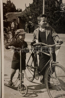 300 Kč SU Pohlednice Nový Malín CYKLISTIKA, CZE123808