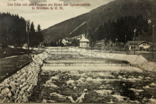 300 Kč TU Pohlednice Špindlerův Mlýn, CZE125662