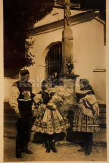 280 Kč UH Pohlednice Vlčnov KROJE, CZE125708