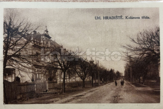 380 Kč UH Pohlednice Uherské Hradiště, CZE125727