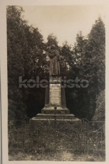 180 Kč UO Pohlednice Kunvald POMNÍKY, CZE126168