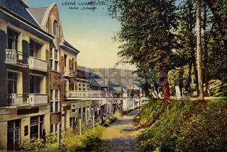 320 Kč ZL Pohlednice Luhačovice HOTELY, CZE126964