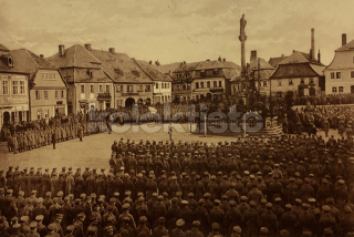 360 Kč LI Pohlednice Jablonné v Podještědí VOJÁCI, CZE127566