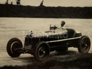 200 Kč GEN Pohlednice AUTOMOBILY OSOBNÍ, GEN130202