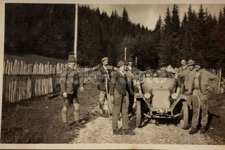 250 Kč GEN Pohlednice AUTOMOBILY OSOBNÍ, GEN130210