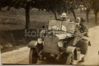 250 Kč GEN Pohlednice AUTOMOBILY OSOBNÍ, GEN130211