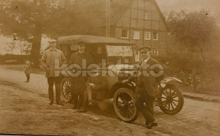 300 Kč GEN Pohlednice AUTOMOBILY OSOBNÍ, GEN130228