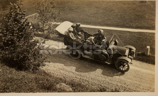 300 Kč GEN Pohlednice AUTOMOBILY OSOBNÍ, GEN130229