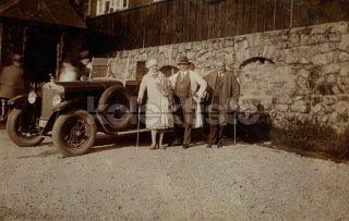 450 Kč GEN Pohlednice AUTOMOBILY OSOBNÍ, GEN130313