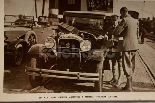 650 Kč GEN Pohlednice AUTOMOBILY OSOBNÍ, GEN130359