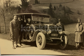 650 Kč GEN Pohlednice AUTOMOBILY OSOBNÍ, GEN130365