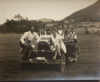 1150 Kč GEN Pohlednice AUTOMOBILY OSOBNÍ, GEN130389