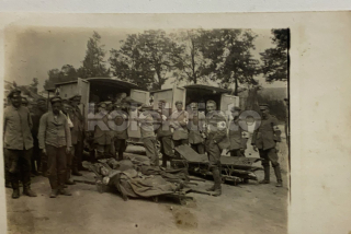 650 Kč GEN Pohlednice AUTOMOBILY SANITKY, GEN130411