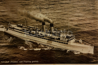 400 Kč GEN Pohlednice LODĚ OSOBNÍ A NÁKLADNÍ, GEN131576