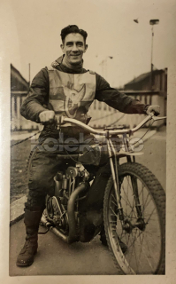 550 Kč GEN Pohlednice MOTOCYKLY, GEN131897