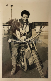 550 Kč GEN Pohlednice MOTOCYKLY, GEN131901