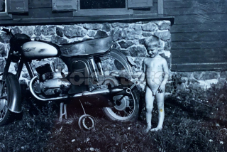 650 Kč GEN Pohlednice MOTOCYKLY, GEN131905