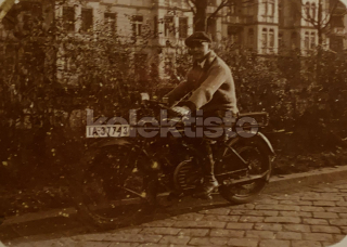 650 Kč GEN Pohlednice MOTOCYKLY, GEN131906