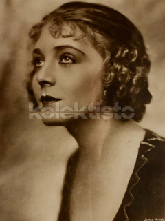 100 Kč GEN Pohlednice FILM STARS, GEN134960