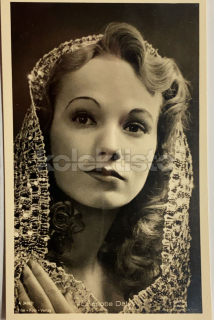 100 Kč GEN Pohlednice FILM STARS, GEN134997