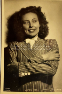 100 Kč GEN Pohlednice FILM STARS, GEN135117