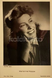 100 Kč GEN Pohlednice FILM STARS, GEN135150