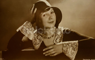 100 Kč GEN Pohlednice FILM STARS, GEN135158