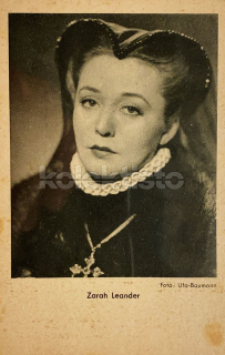100 Kč GEN Pohlednice FILM STARS, GEN135450