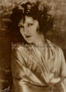 100 Kč GEN Pohlednice FILM STARS, GEN135552