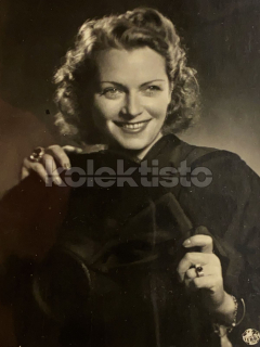 100 Kč GEN Pohlednice FILM STARS, GEN135736