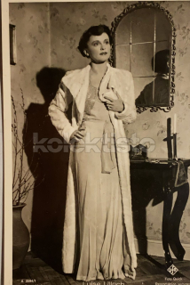 100 Kč GEN Pohlednice FILM STARS, GEN135779