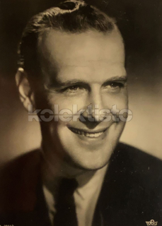 100 Kč GEN Pohlednice FILM STARS, GEN136040
