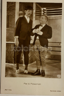 150 Kč GEN Pohlednice FILM STARS, GEN136425