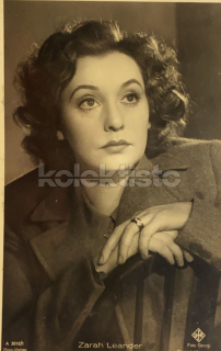 150 Kč GEN Pohlednice FILM STARS, GEN136692