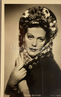 150 Kč GEN Pohlednice FILM STARS, GEN136776