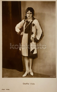 150 Kč GEN Pohlednice FILM STARS, GEN136800