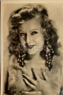 200 Kč GEN Pohlednice FILM STARS, GEN137081