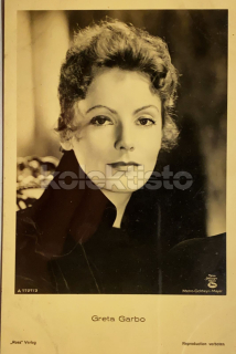 300 Kč GEN Pohlednice FILM STARS, GEN137230