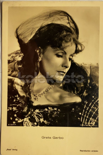 300 Kč GEN Pohlednice FILM STARS, GEN137245