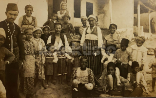 600 Kč GEN Pohlednice CIKÁNI, GEN137369