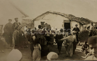 650 Kč GEN Pohlednice CIKÁNI, GEN137414