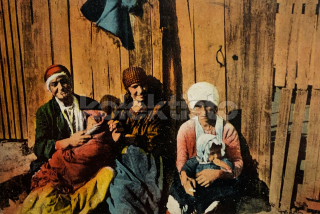 650 Kč GEN Pohlednice CIKÁNI, GEN137420